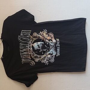 Women's medium black Johnny Cash Nashville band tee crewneck